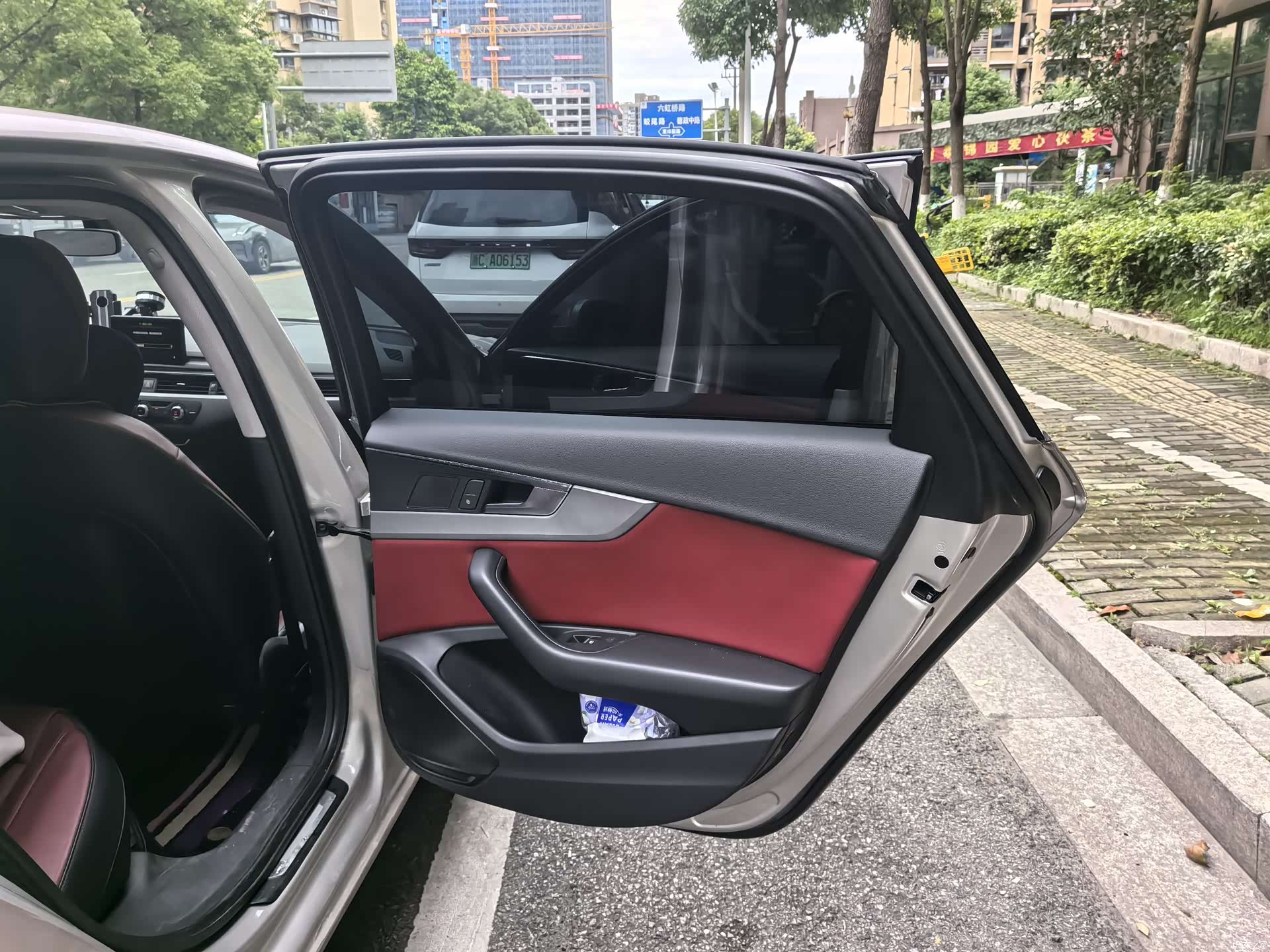 Audi A4L, 2017 24