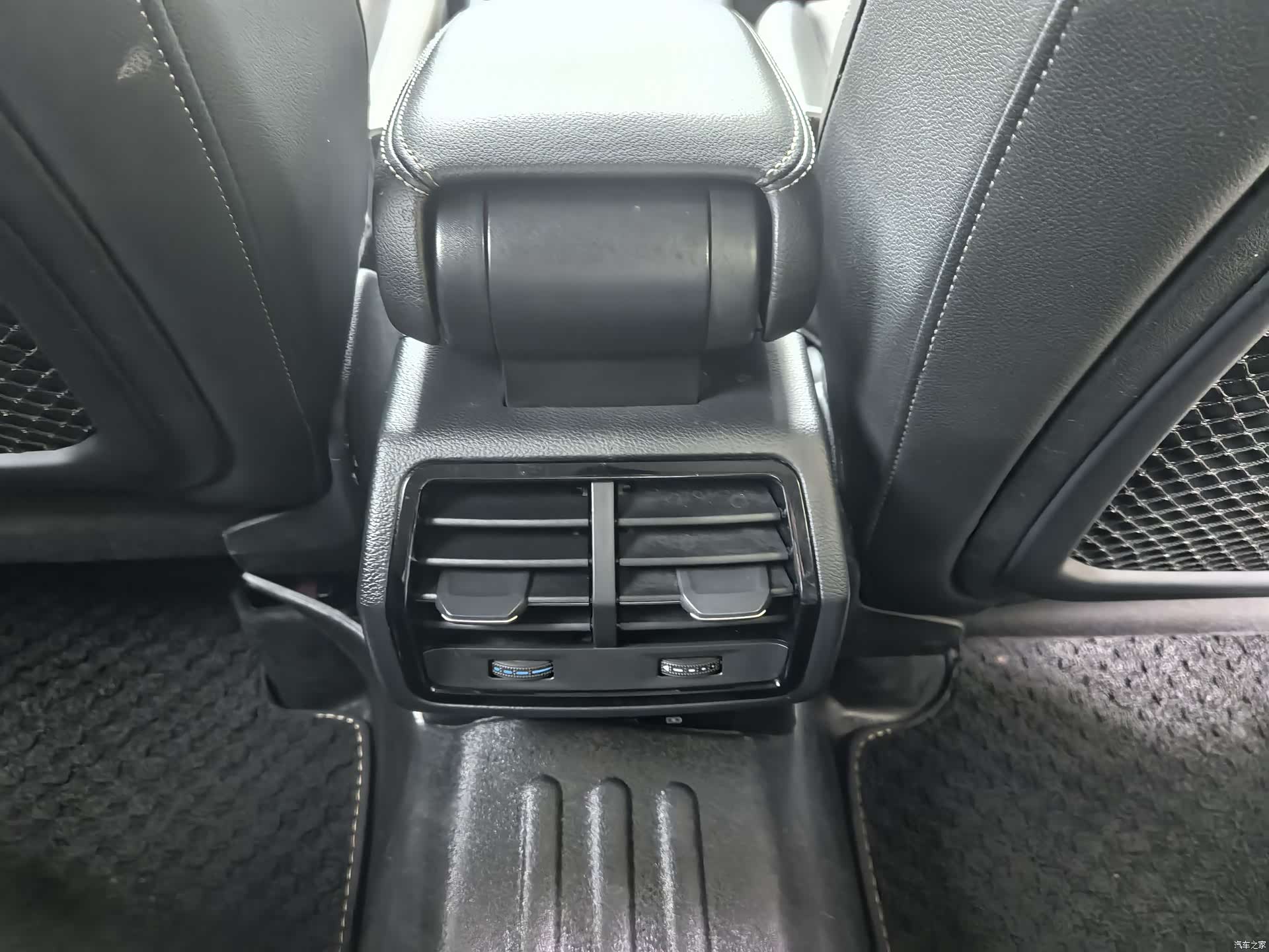 Audi Q3, 2021 29
