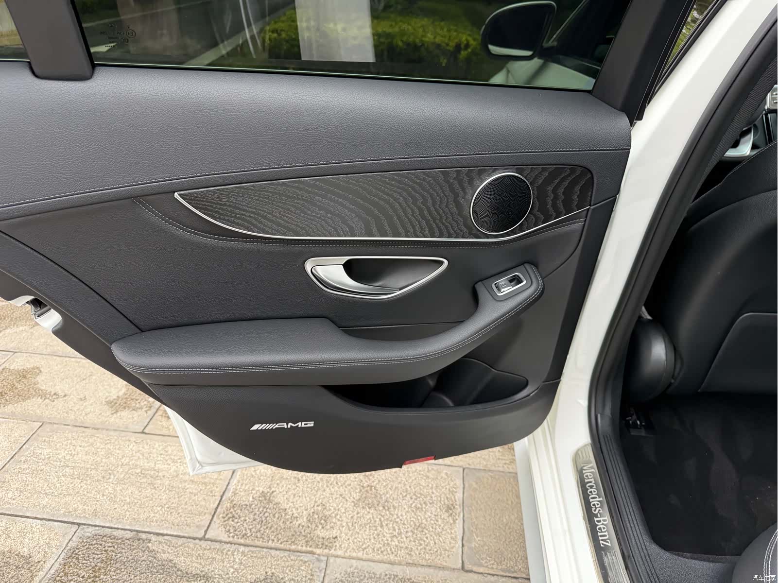 Mercedes-Benz C-Class, 2019 31