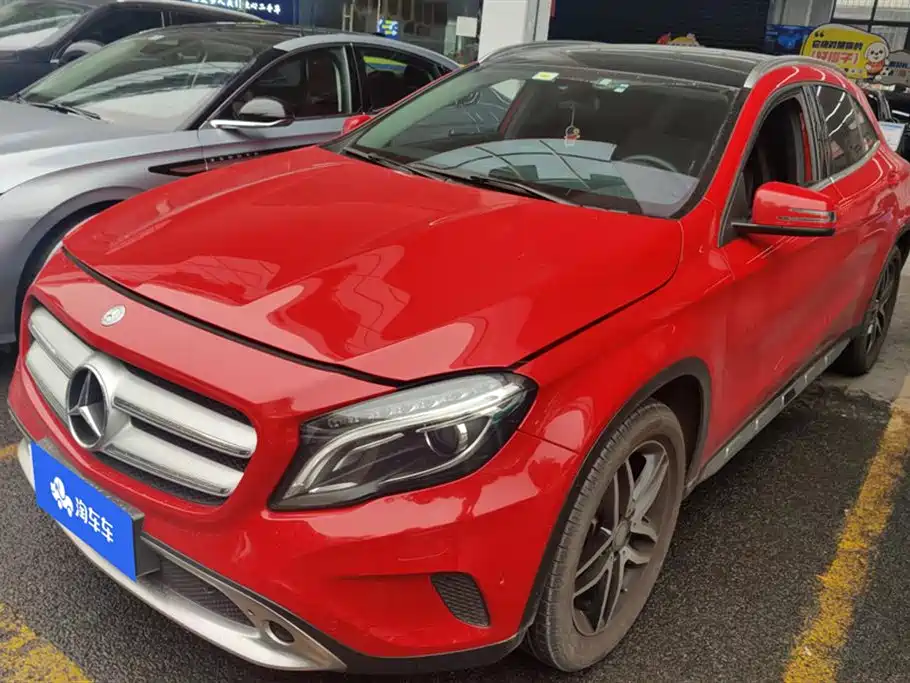 Mercedes-Benz GLA