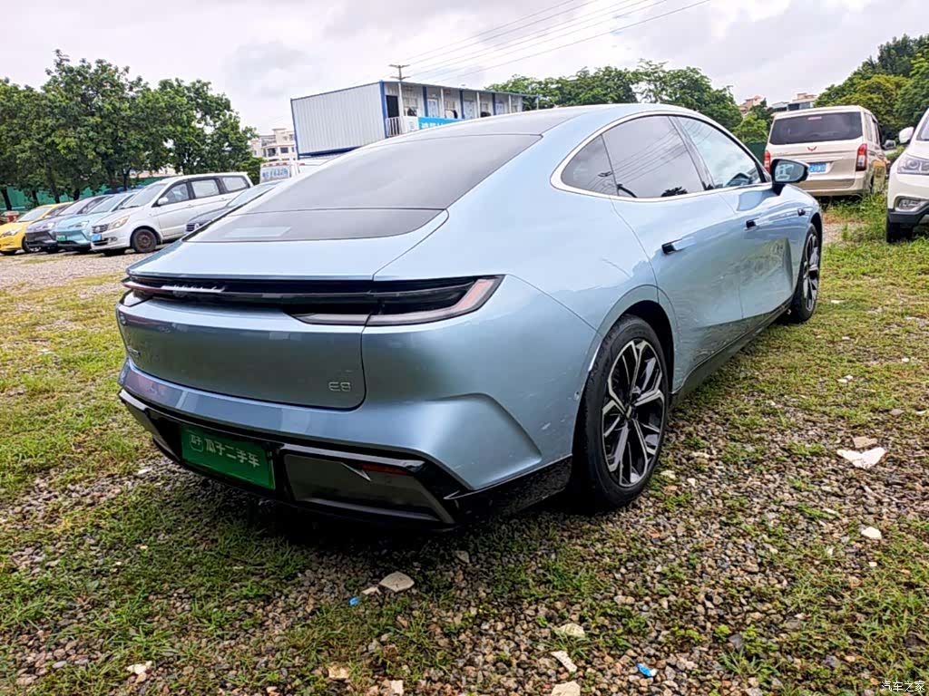 Geely E8, 2025 7