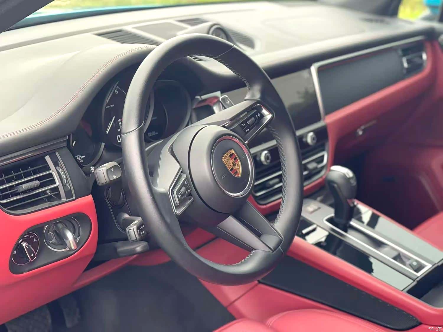 Porsche Macan, 2022 6