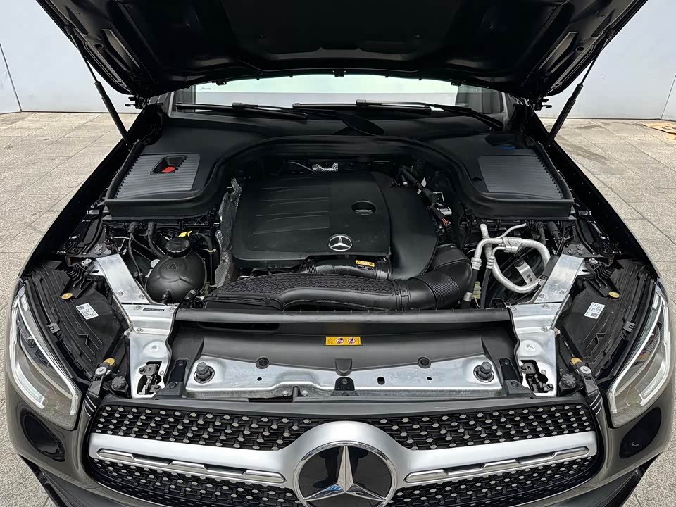 Mercedes-Benz GLC Mercedes-Benz GLC