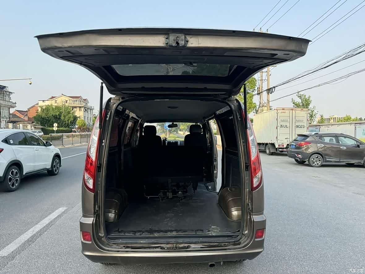 Foton G63, 2017 13