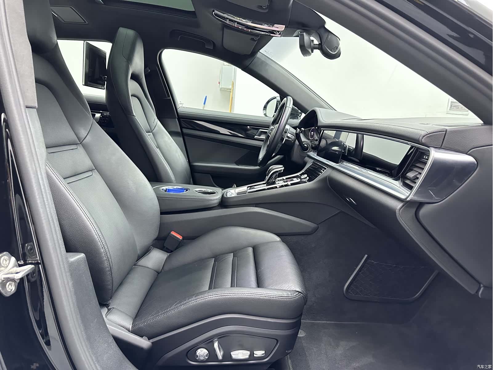 Porsche Panamera, 2018 13