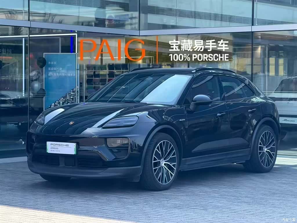 Porsche Macan, 2025 1