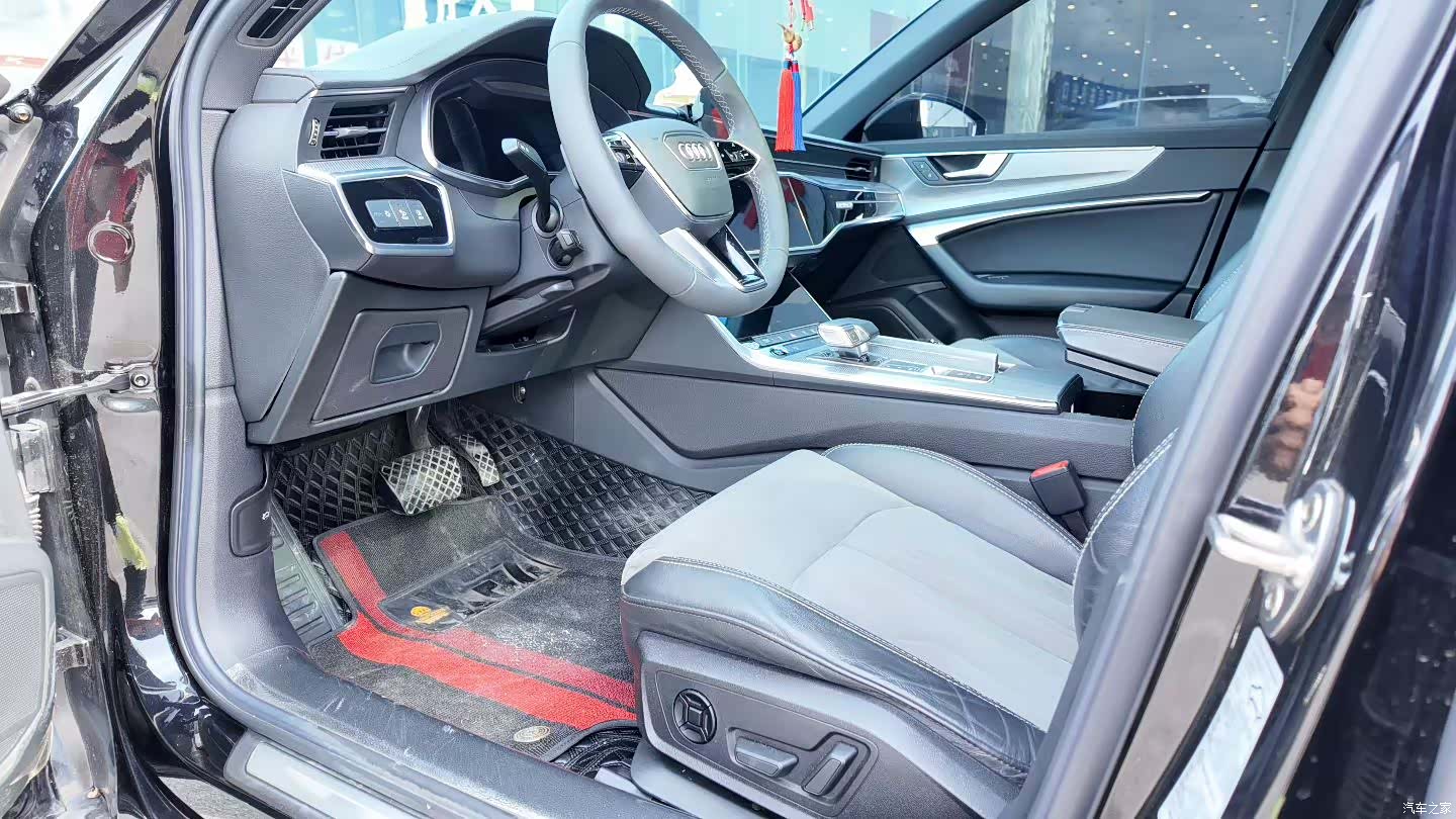 Audi A6L, 2021 9