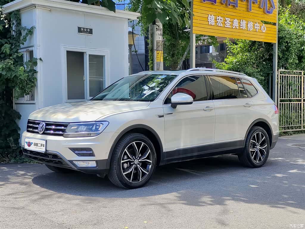 Volkswagen Tiguan L