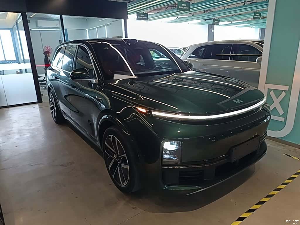 Li Auto L9, 2023 4