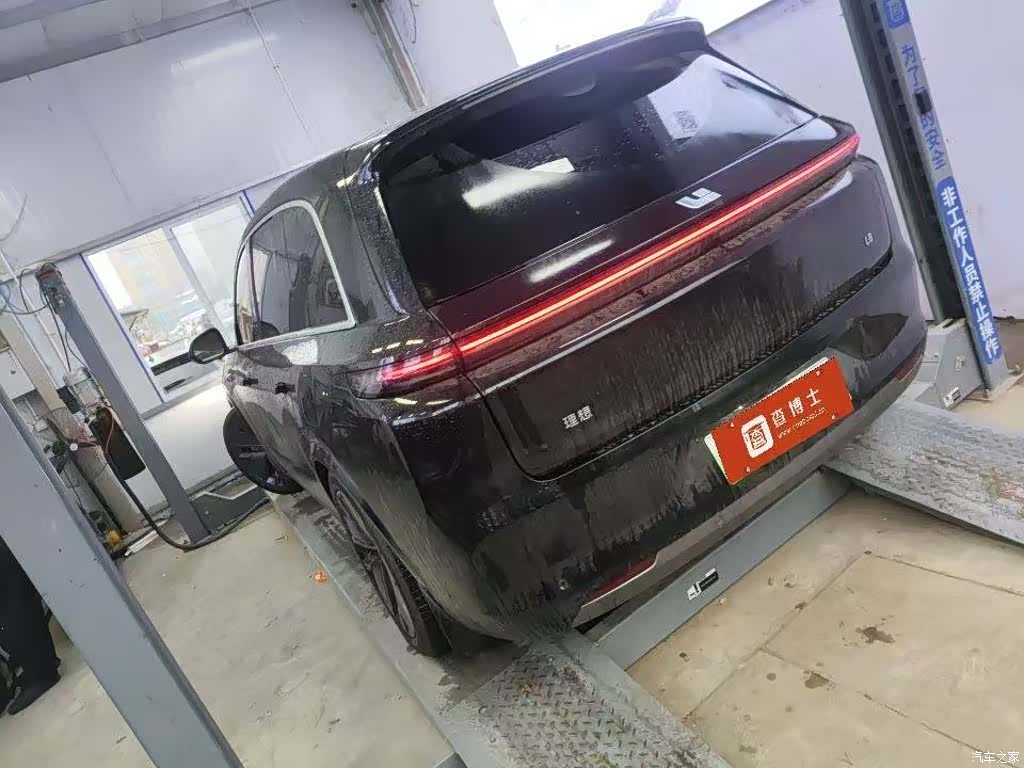 Li Auto L8, 2025 4