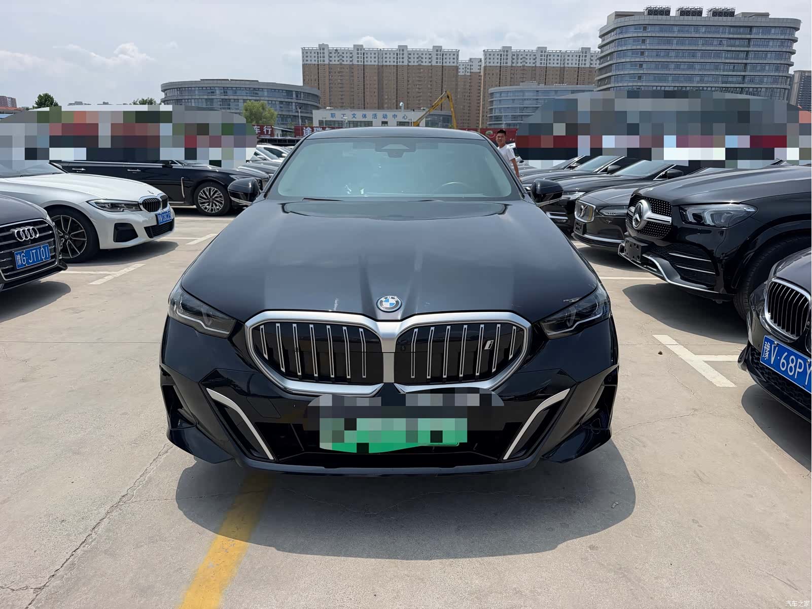 BMW i5, 2025 2