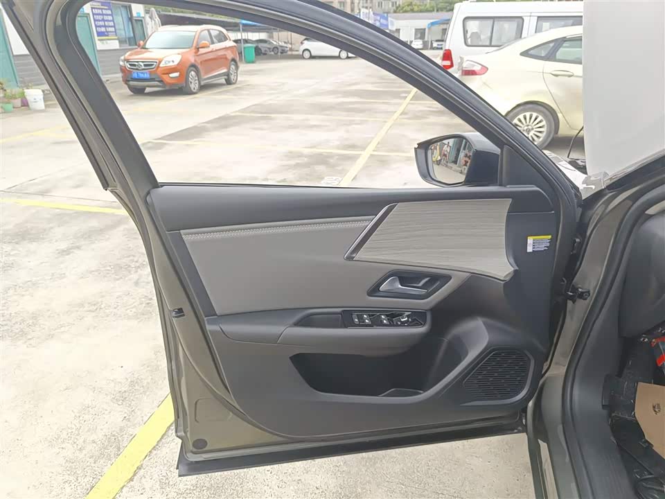 Citroen Versailles C5 X