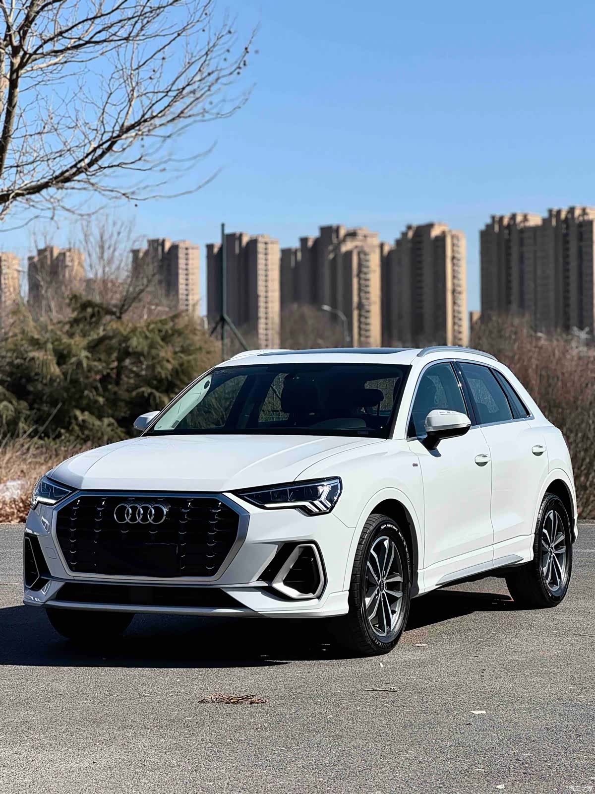 Audi Q3, 2023 2