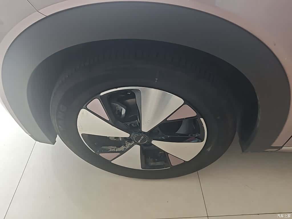 BYD Dolphin, 2023 23