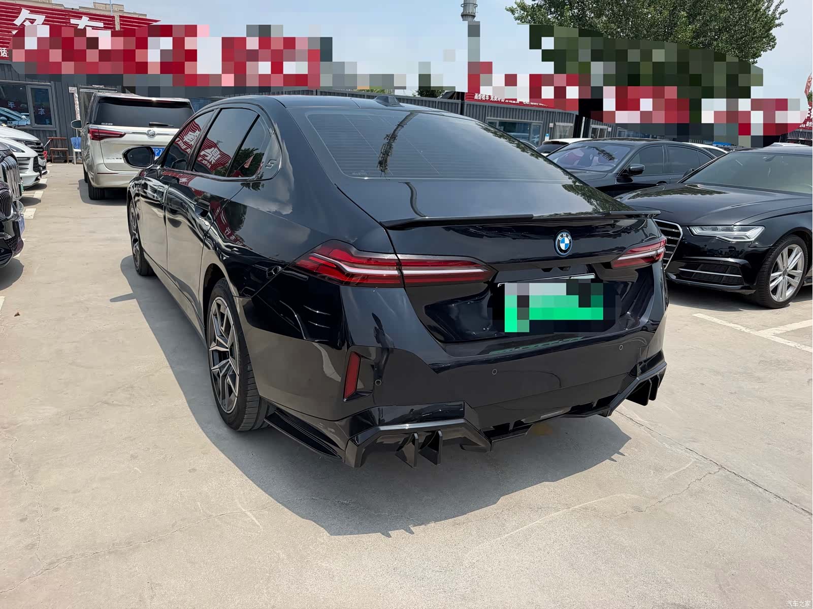 BMW i5, 2025 все фото
