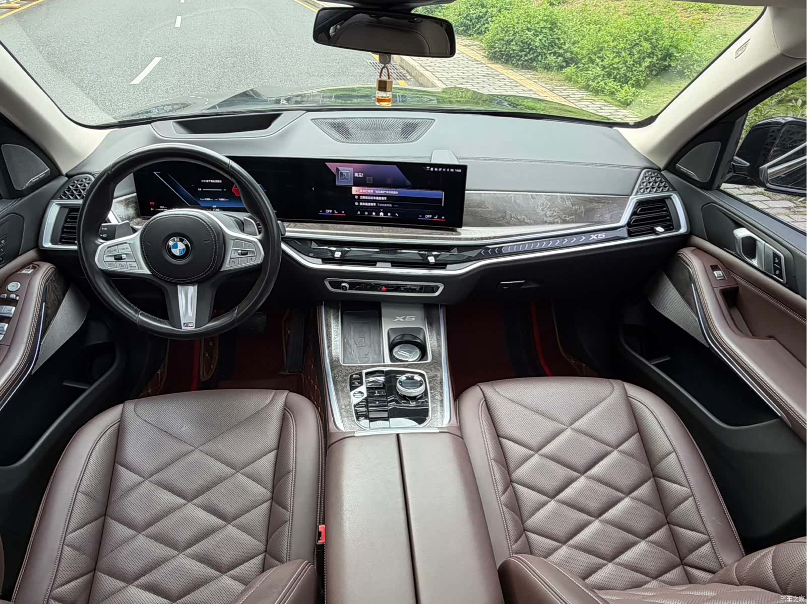 BMW X5, 2023 9