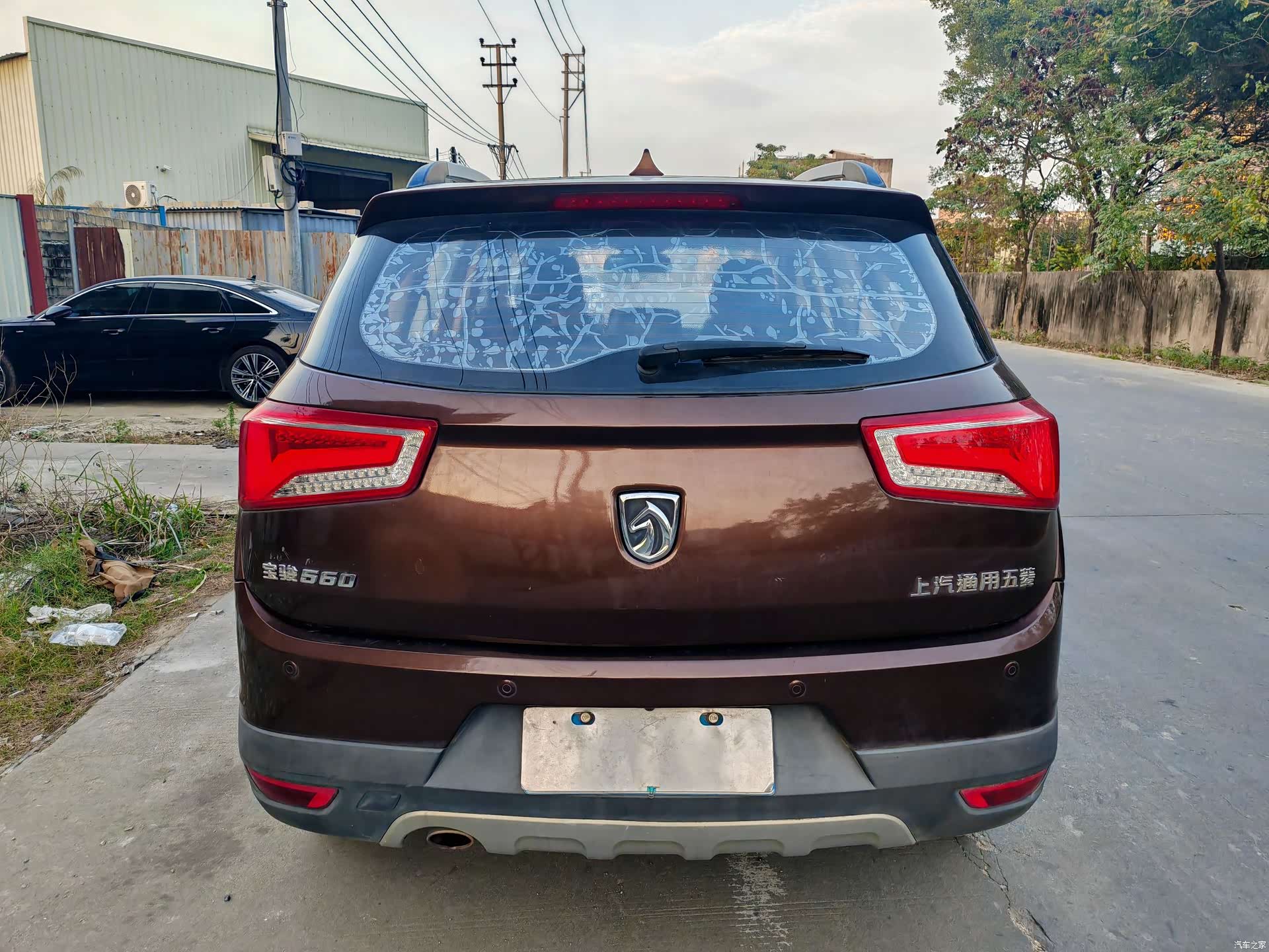 Wuling 560, 2016 4