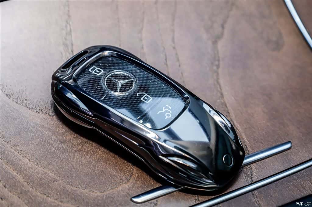 Mercedes-Benz E-Class, 2021 8