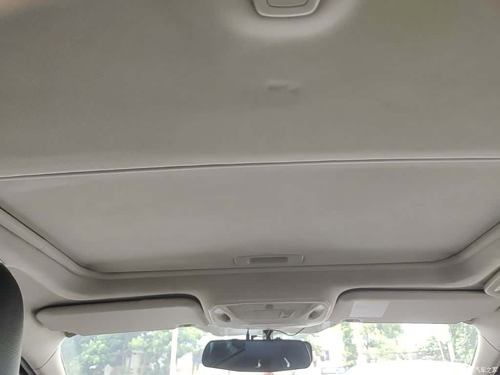 Ford Focus, 2015 18