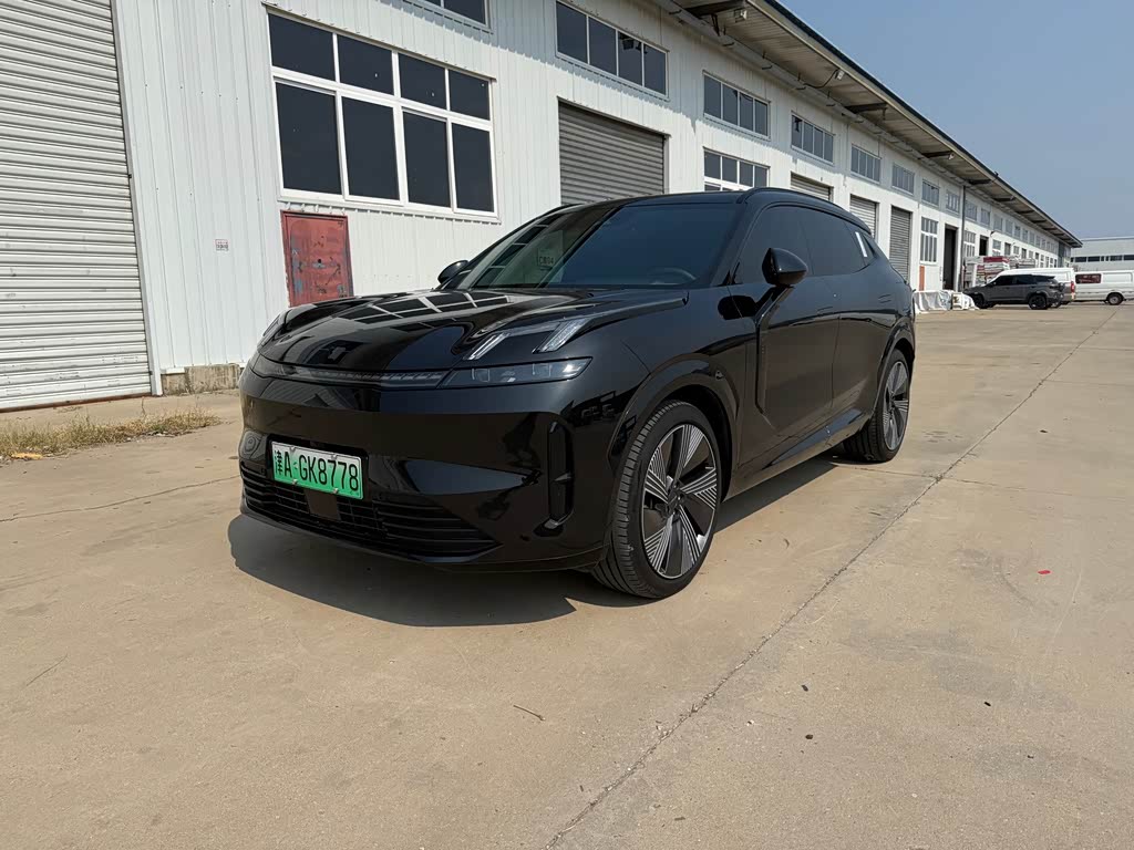 Lynk & Co 08 EM-P 2025 120km Halo