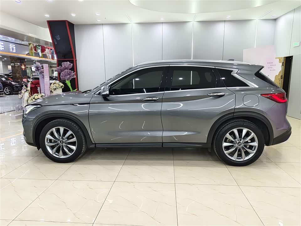Infiniti QX50