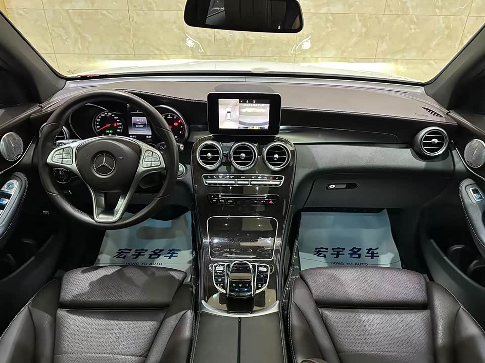 Mercedes-Benz GLC Mercedes-Benz GLC