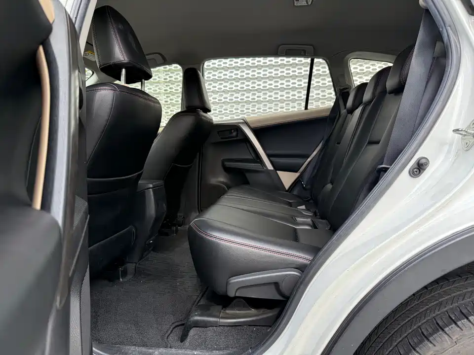 Toyota RAV4 Rongfang