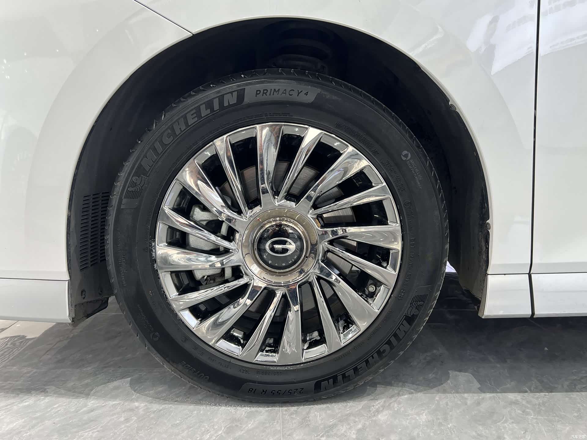 Trumpchi M8, 2023 2