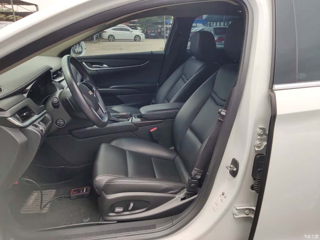 Cadillac XTS, 2019 15