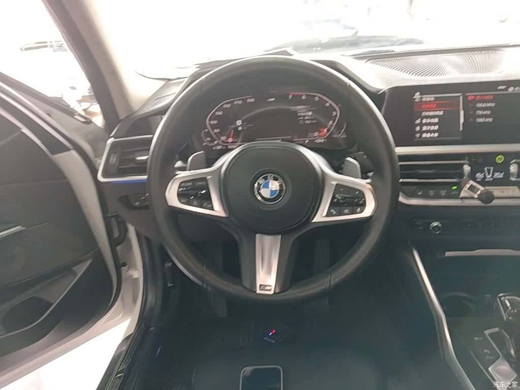 BMW 3 Series, 2019 11