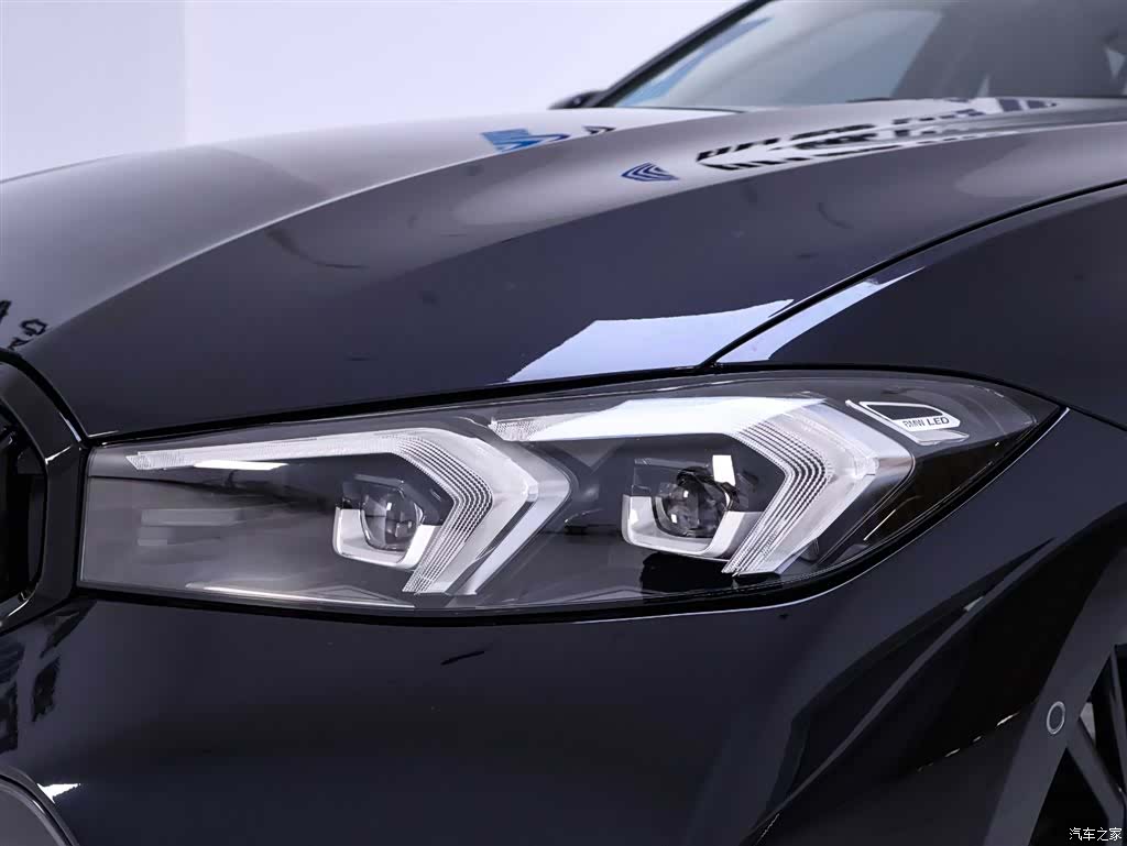 BMW 3 Series, 2024 4