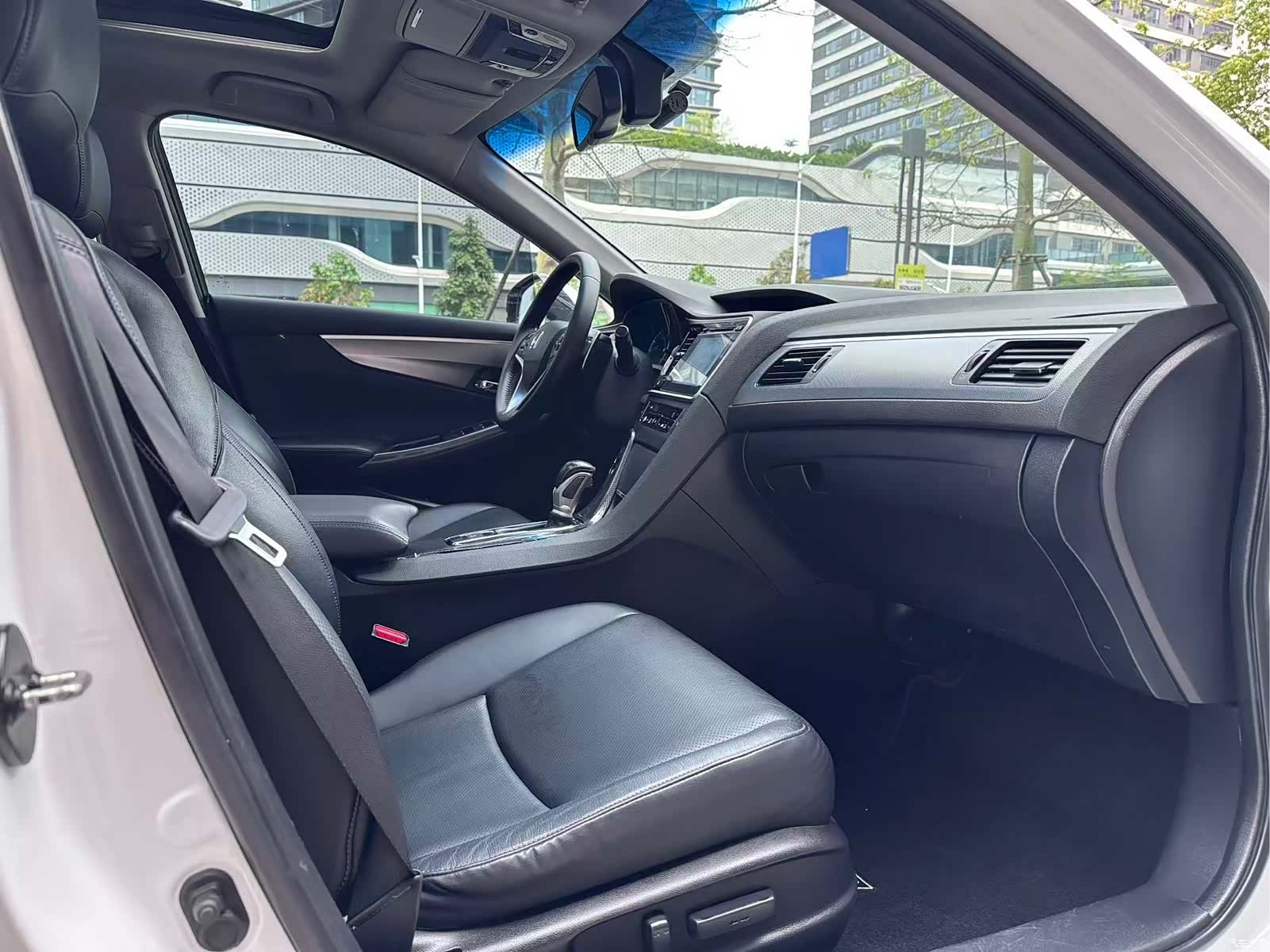 Honda Spirior, 2015 8