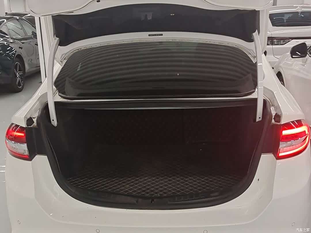 Ford Mondeo, 2018 13
