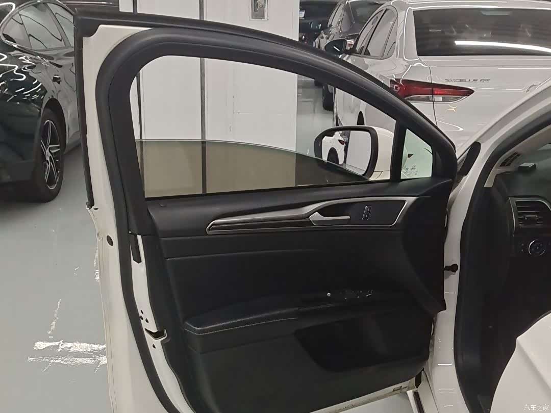 Ford Mondeo, 2018 8