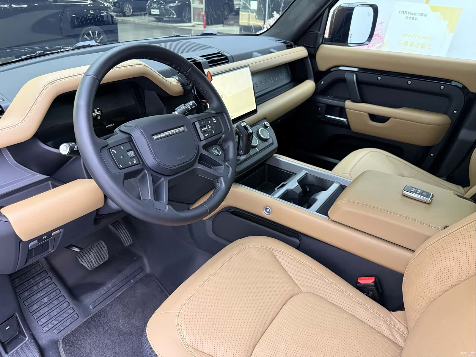 Land Rover Defender, 2026 13