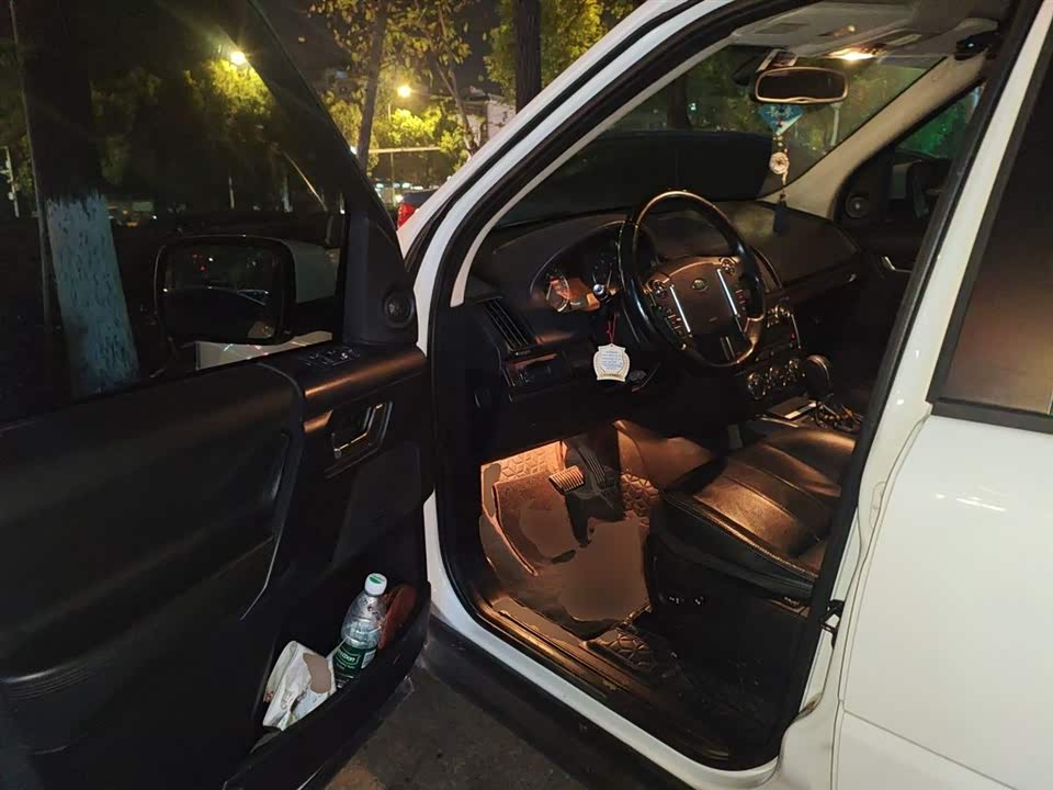 Land Rover Freelander 2