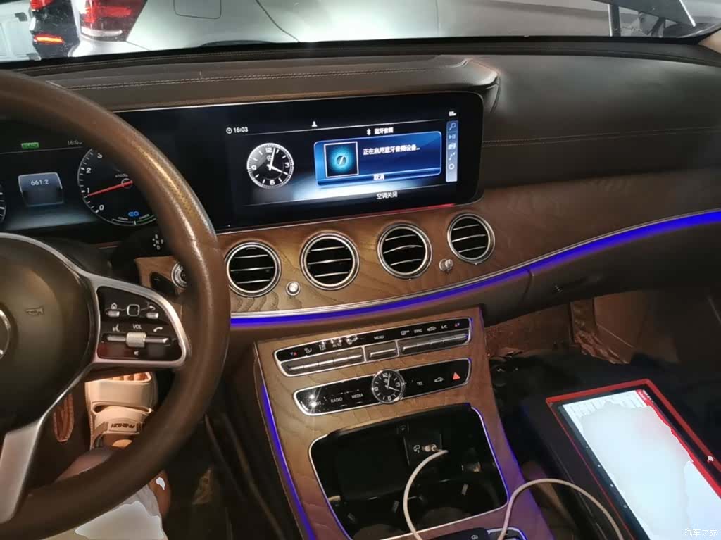 Mercedes-Benz E-Class, 2019 10
