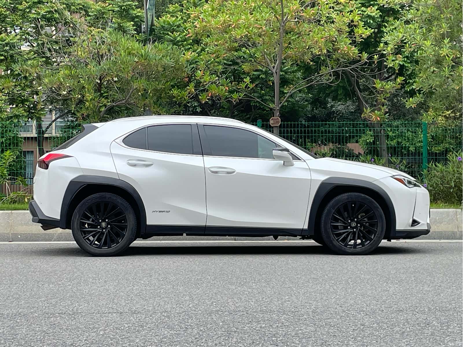Lexus UX, 2019 6