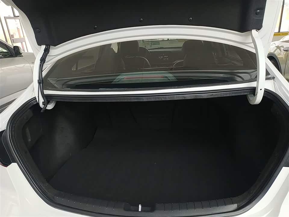 Hyundai Lead