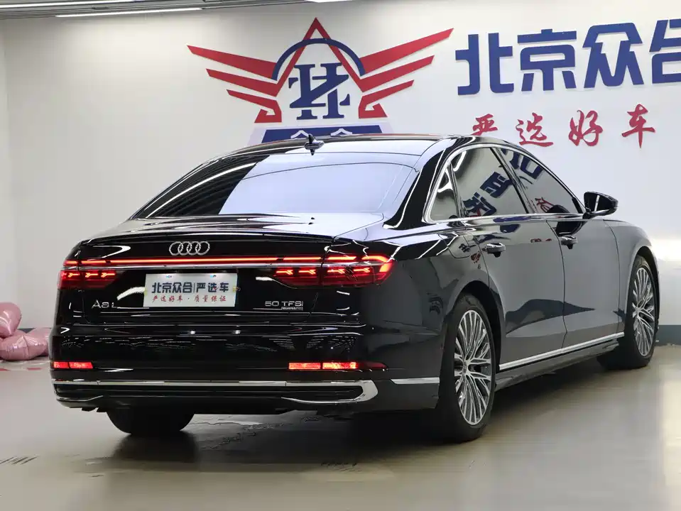 Audi A8
