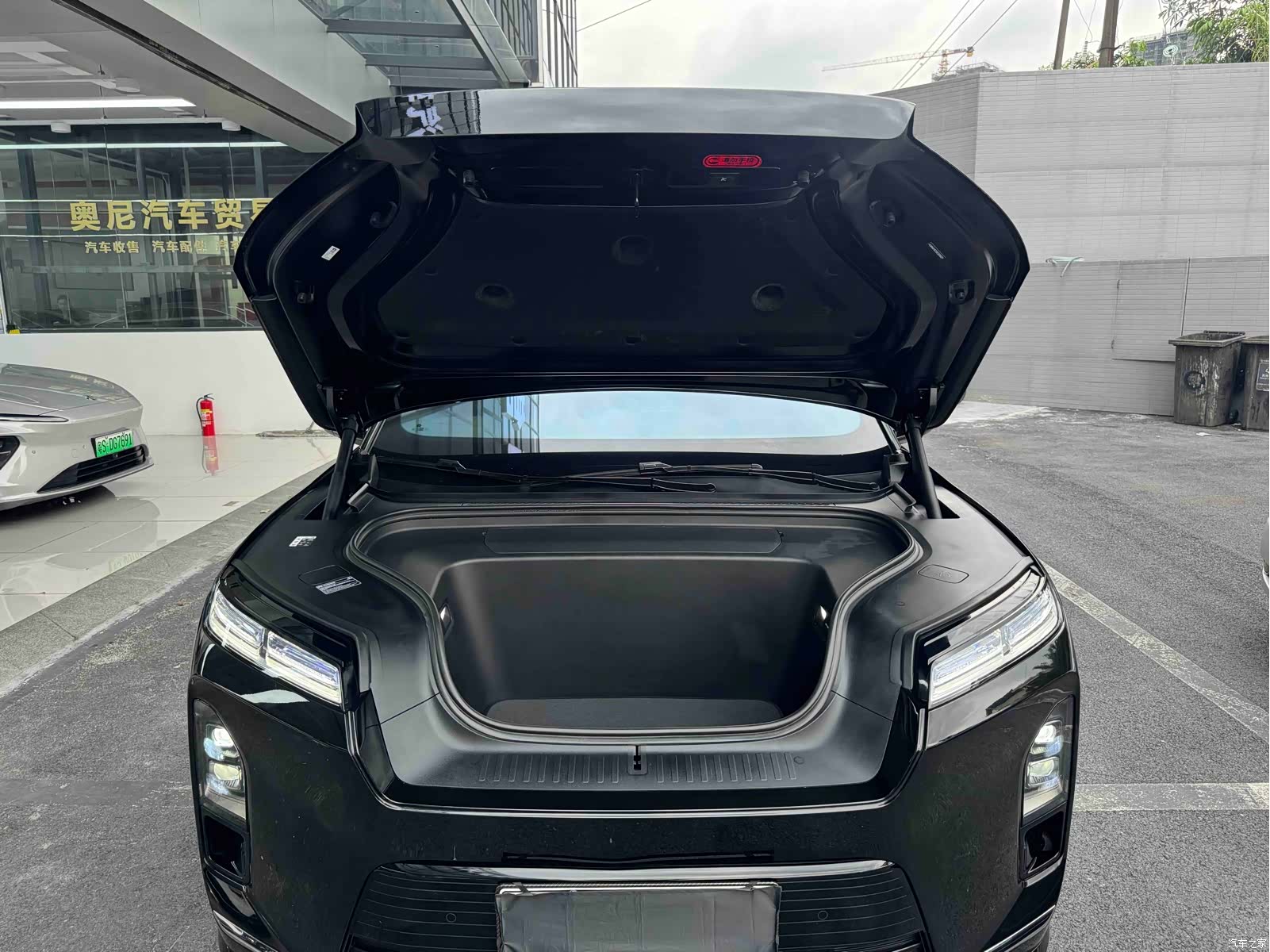 NIO ES8, 2025 31