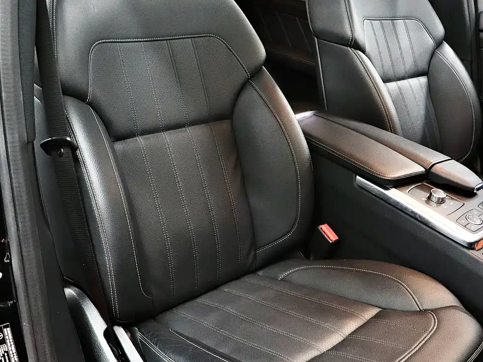 Mercedes-Benz GL grade