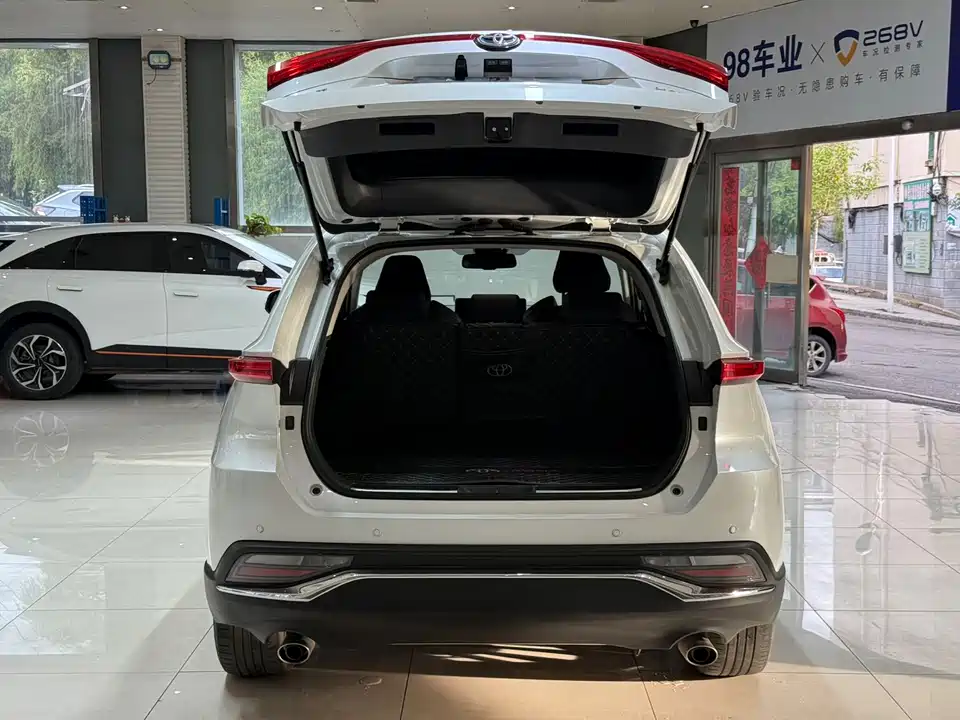 Toyota Ling Fang HARRIER