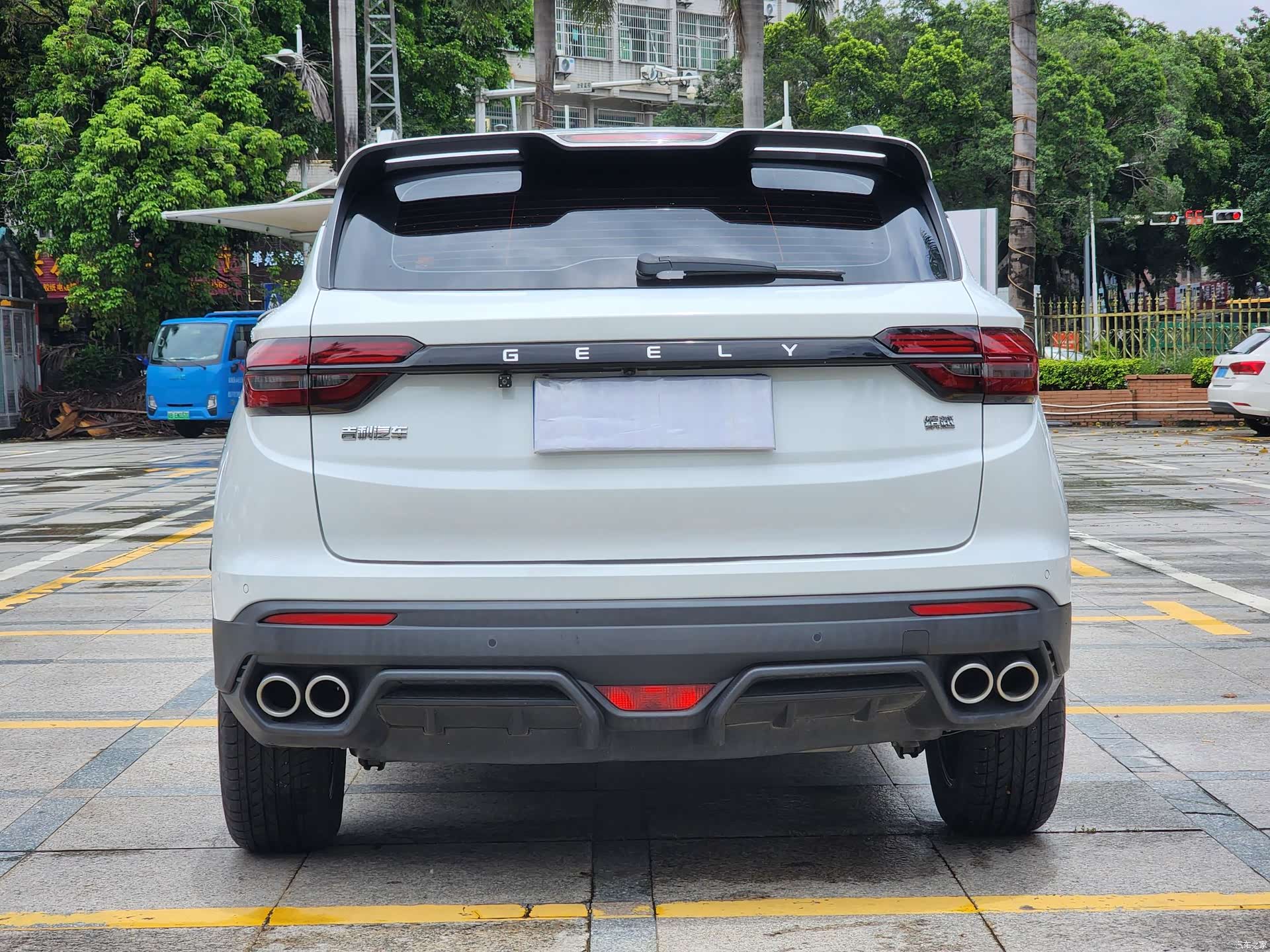Geely Coolray, 2022 7