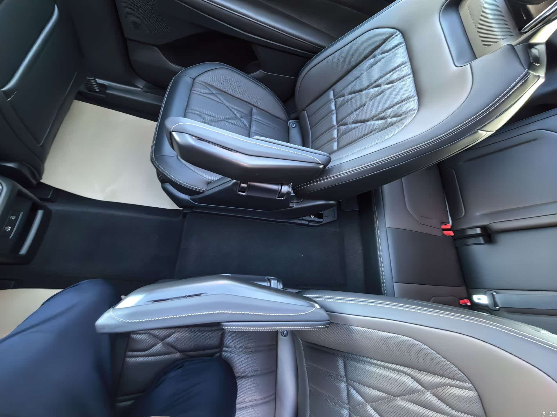 Ford Edge L, 2025 17