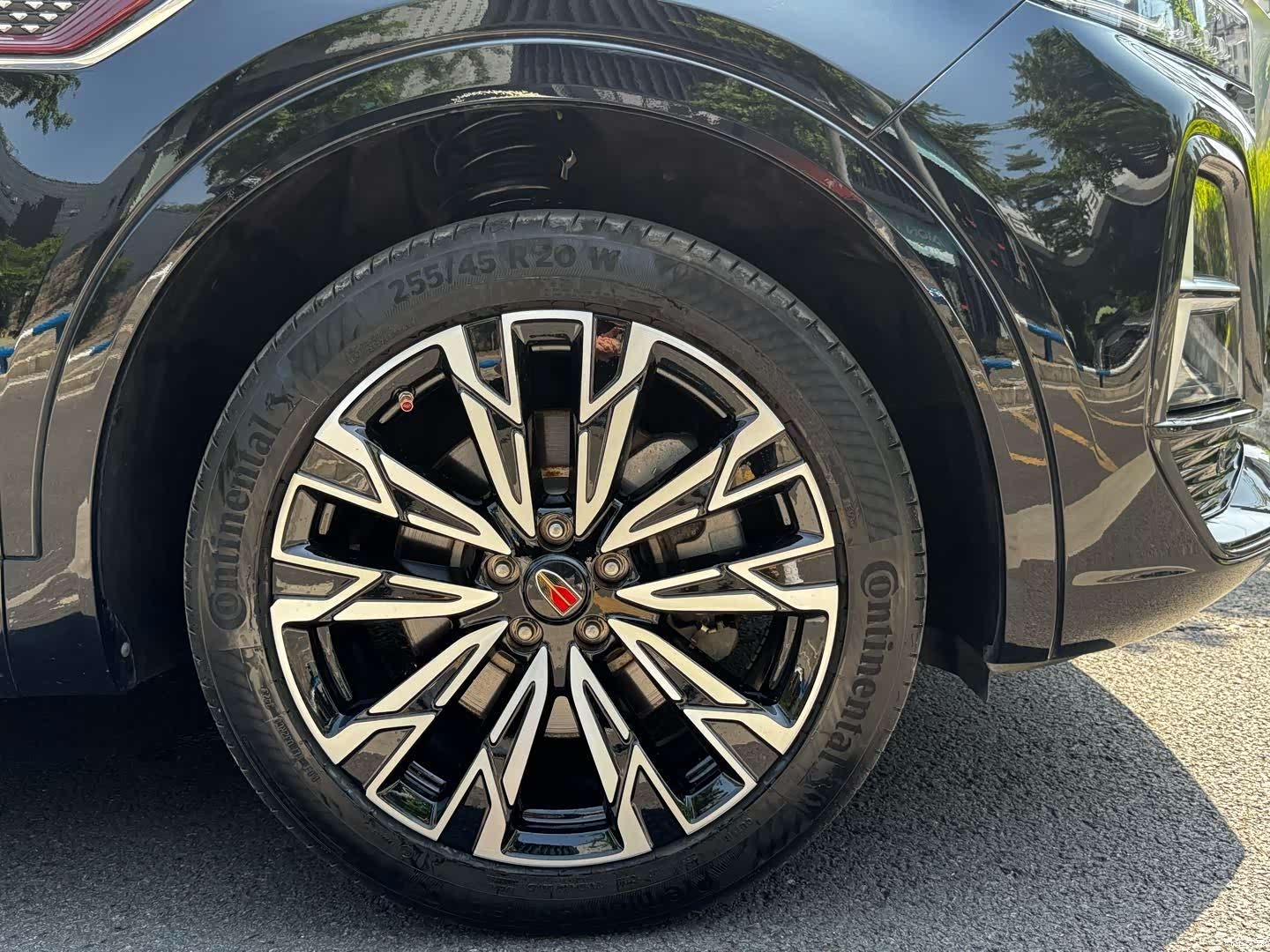 Hongqi HS5, 2024 22