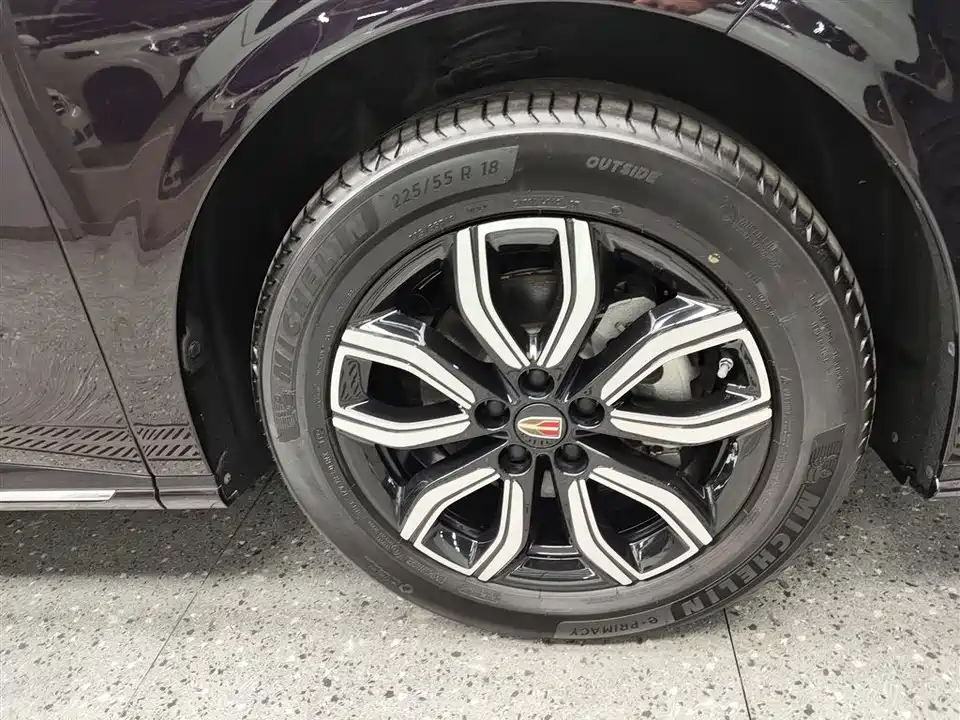 Hongqi HQ9 Hongqi HQ9