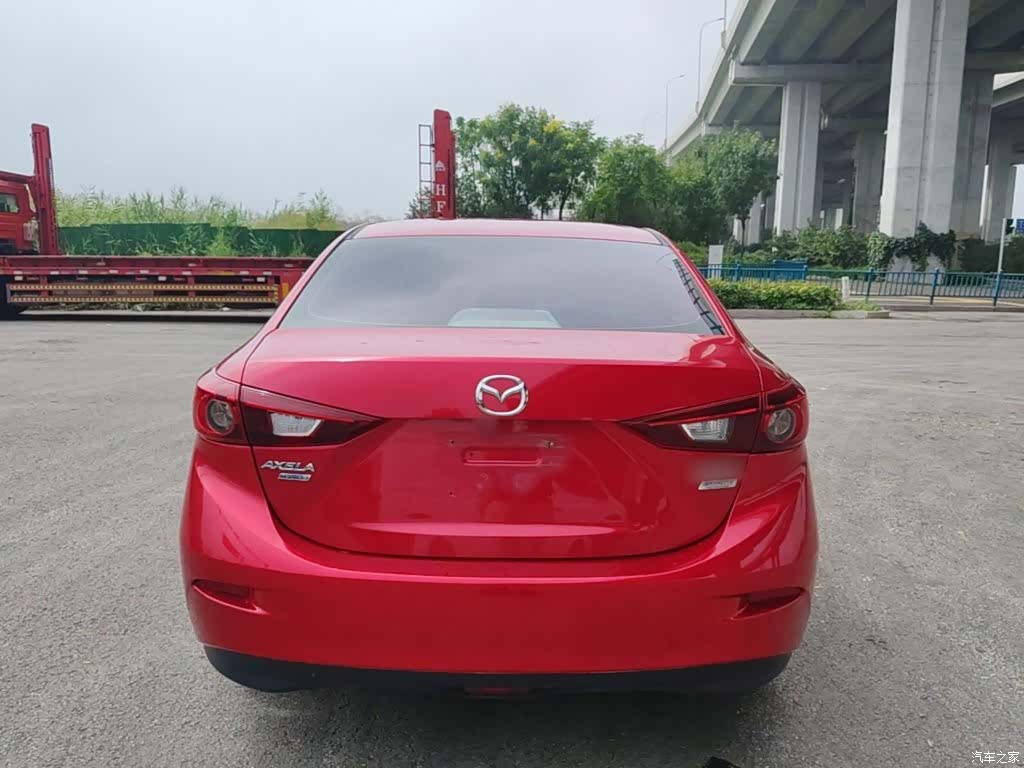 Mazda Mazda3, 2017 4