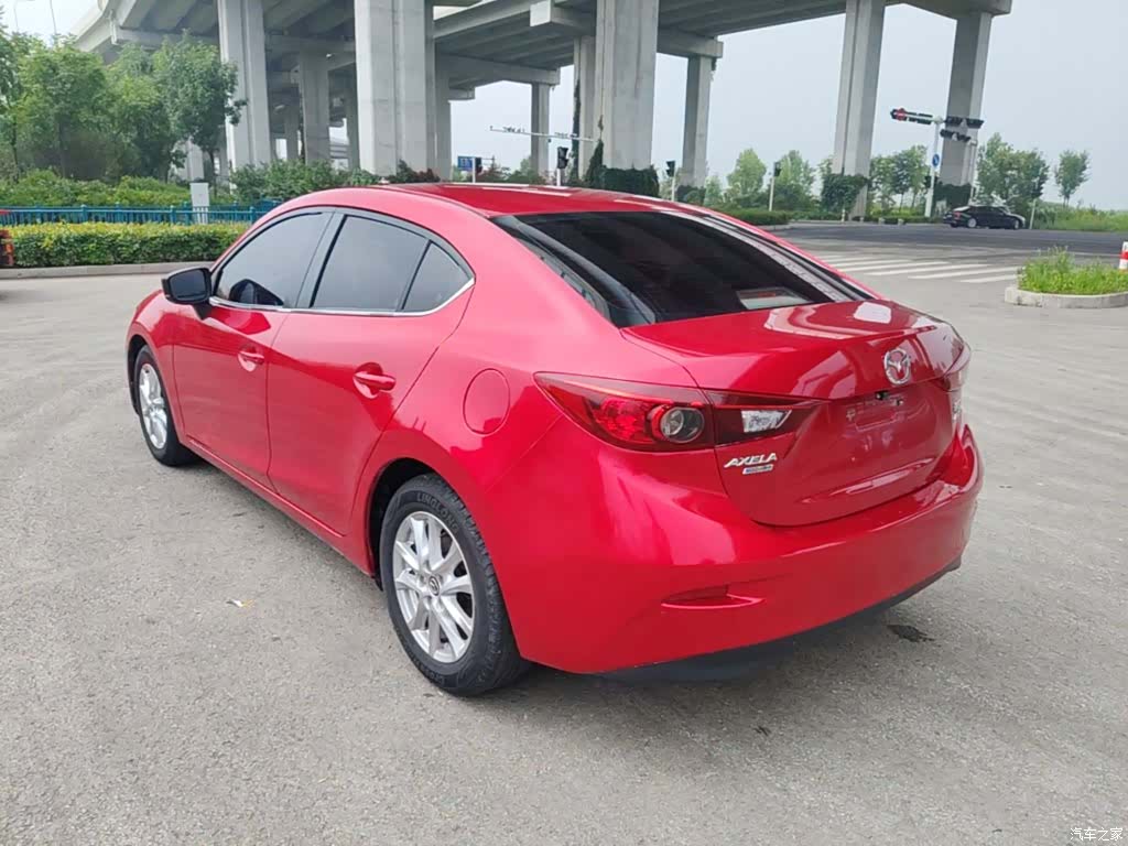 Mazda Mazda3, 2017 23