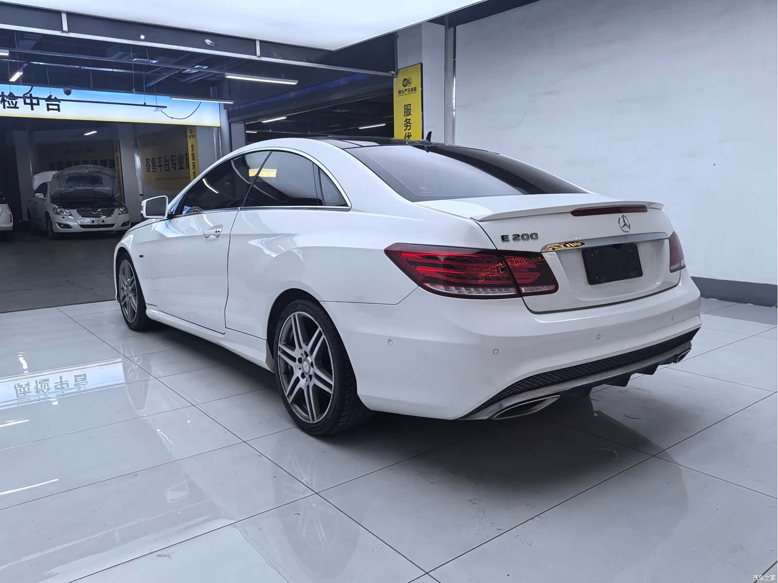 Mercedes-Benz E-Class, 2016 18